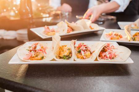 Bistro-Luau-20160528193025_thumb.jpg